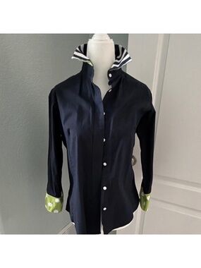 Pearly Vine Women's Navy  Shirt